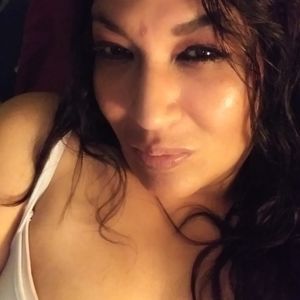 Meet your Posher, Yolanda